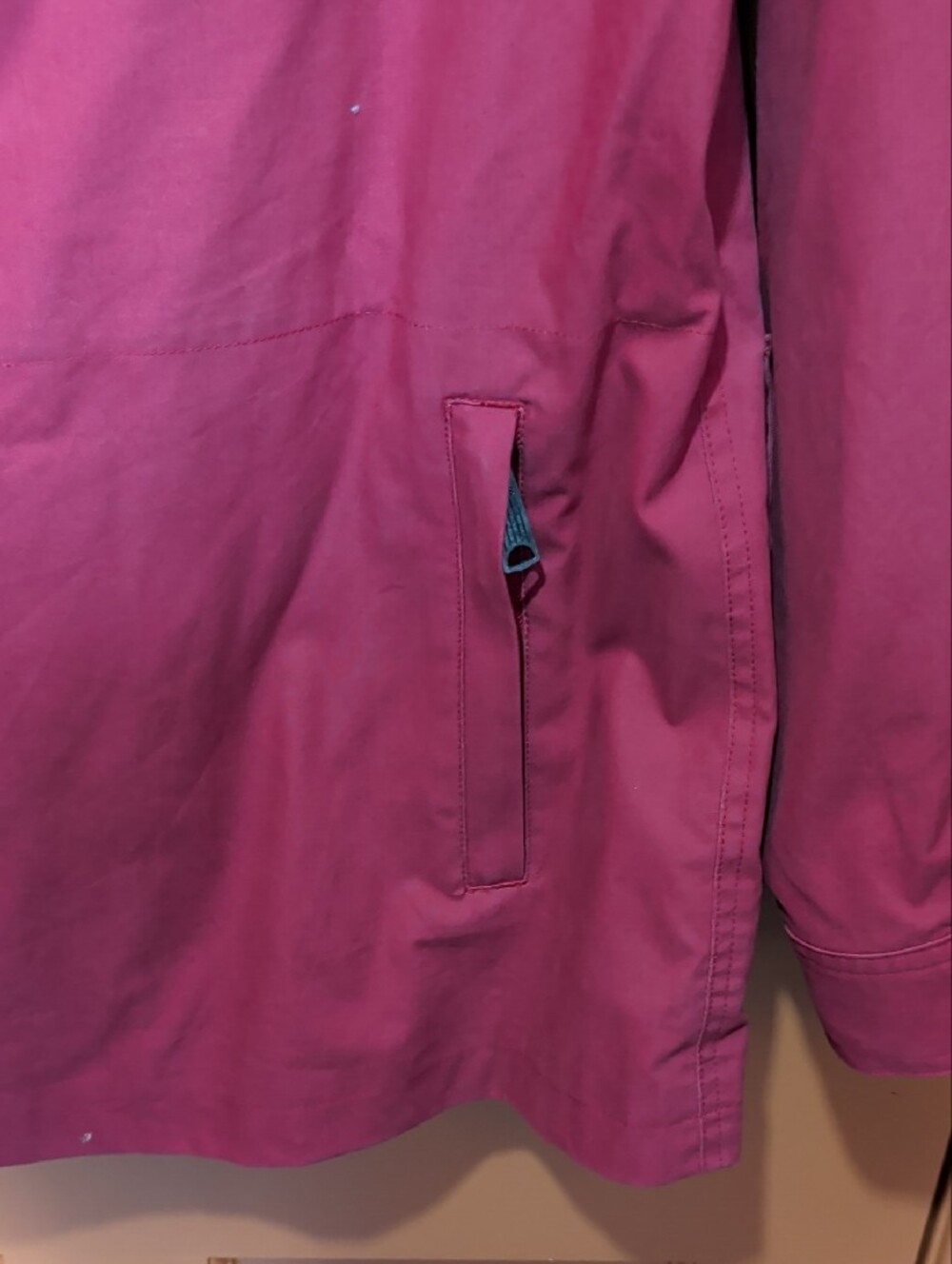 Brooks Brothers Women's (Unisex) Red Utility Hooded Cotton Jacket - Picture 11 of 16